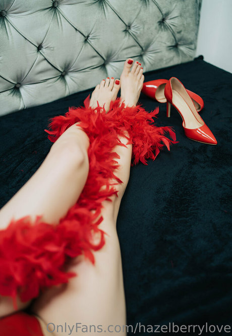 allysson69 model nude img