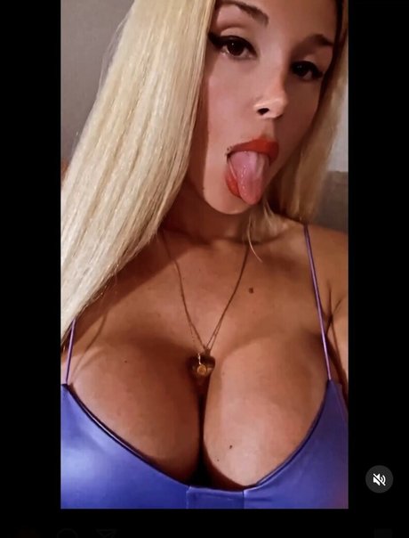 Aniita Muhlemann sex model gallery