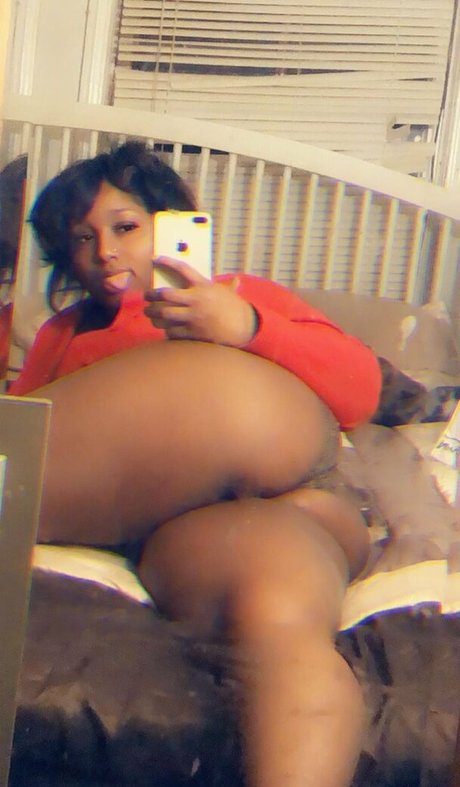 volaprettykitty adult model pics