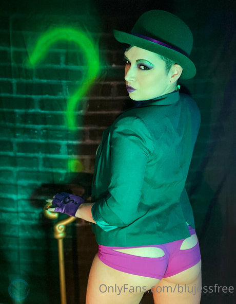 blujessfree star exclusive photo