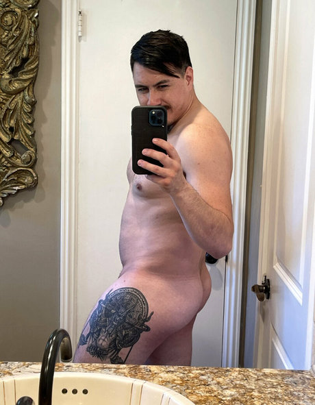 conquerhermind exclusive star photo