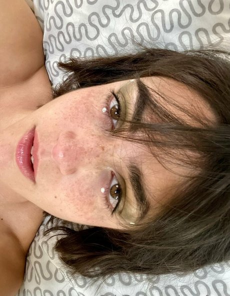 aryafaye naked actress pic