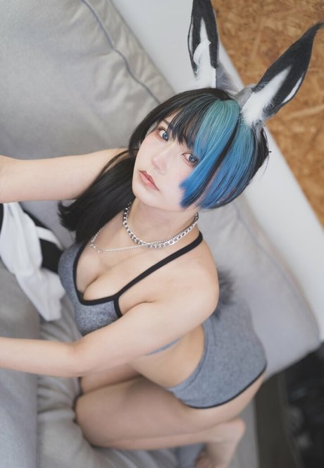 yomicos0909 hot star picture