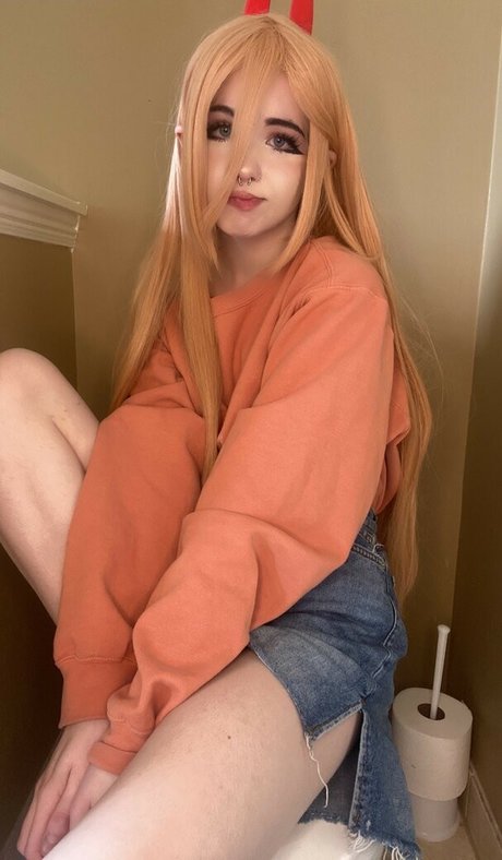 Sushiflavoredmilk model nude photo