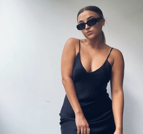 Lavender Baj erotic star galleries