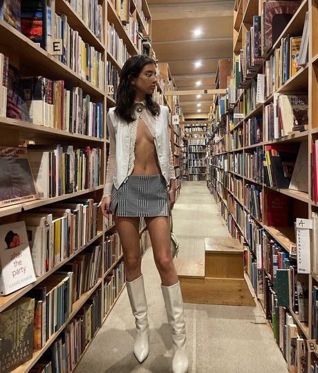 Elisa and Renne Herbert Twins model nice pictures