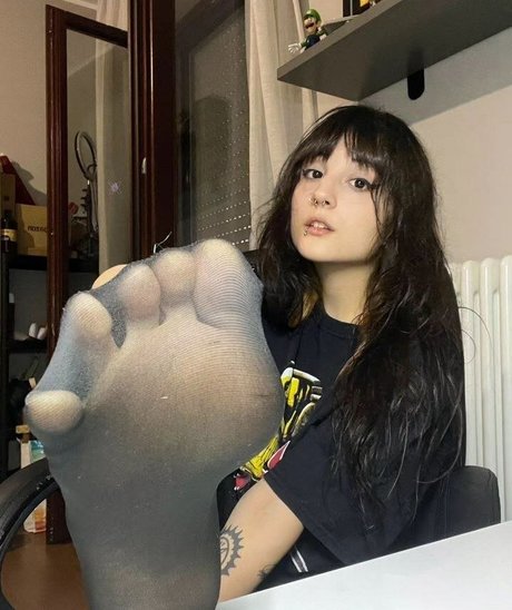 lilvanx sexy model photo