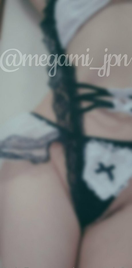 megami fuji model sexy pic