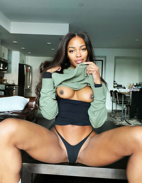 amberoxrose pornstar photo