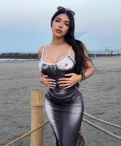 Yeri Mua model xxx img