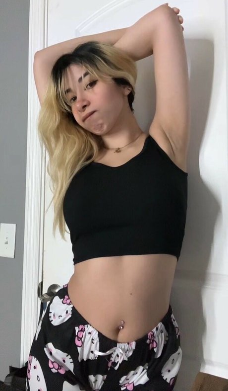 Rina Magi star hot archive