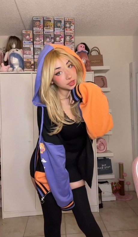 Rina Magi xxx model pictures