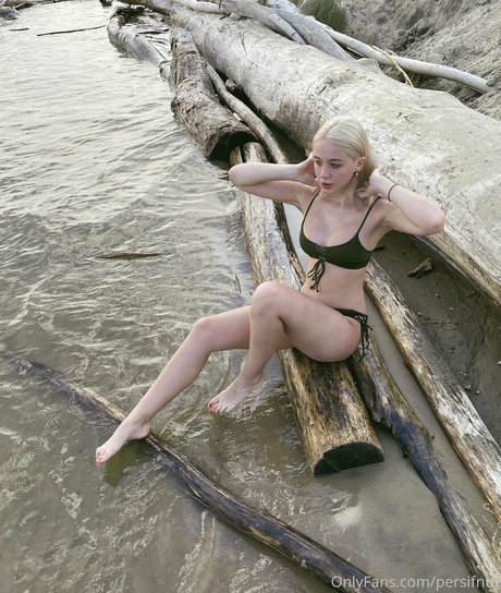 milla snake high quality model photos