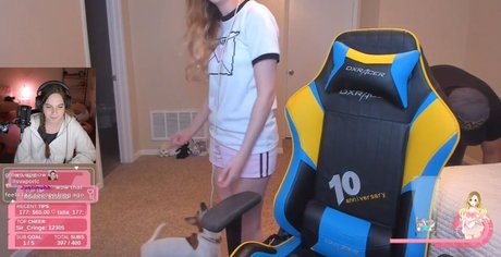 SarahKey erotic model archive