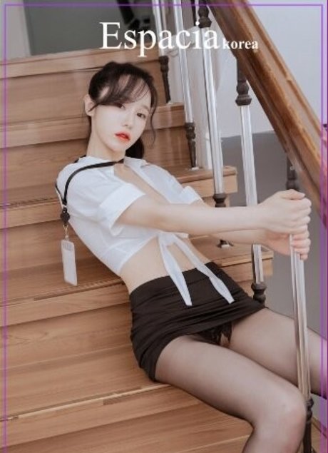 Espacia Korea model naked image