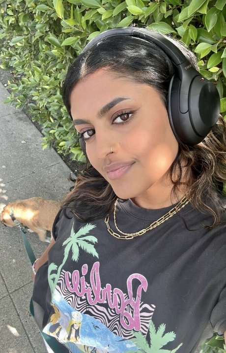 Yamini Nambimadom pornstar adult image