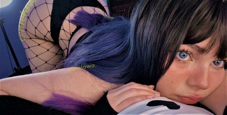 Melowo perfect pornstar photos
