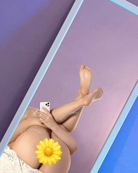 Melowo beautiful pornstar archive