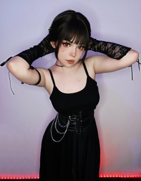 Melowo model perfect img