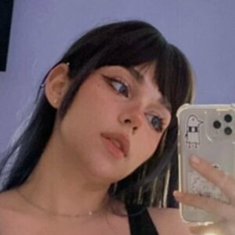 Melowo exclusive pornstar picture