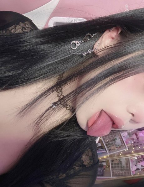 Cyb4rAnGeL art star archive