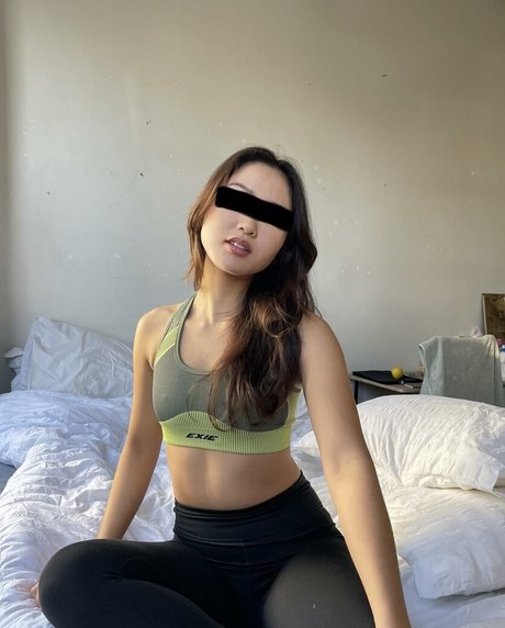 louxcarter art actress pictures