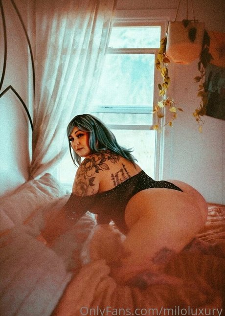 bbwgoddessmilo model adult gallery