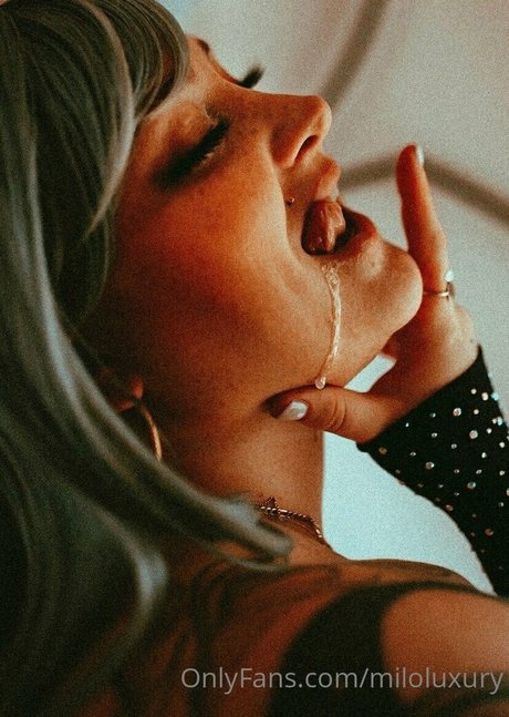 bbwgoddessmilo model sexy photos