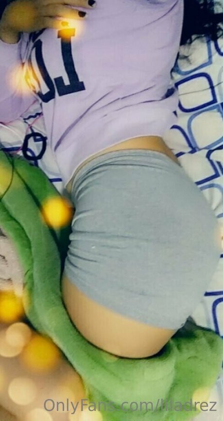 liladrez sexy star image