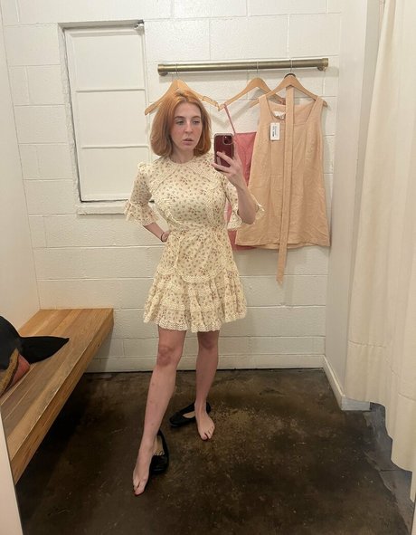 MeganBitchell star porn photo