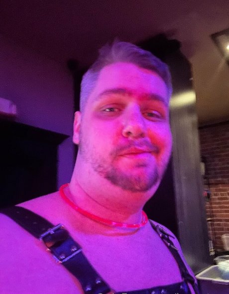 kametzer hot actress pictures