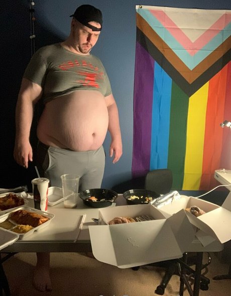 kametzer model nude pic