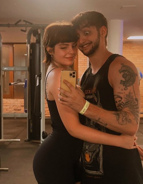 Triz high quality actress galleries