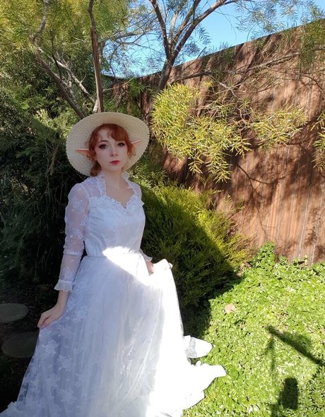 elefire the elf hot actress pics