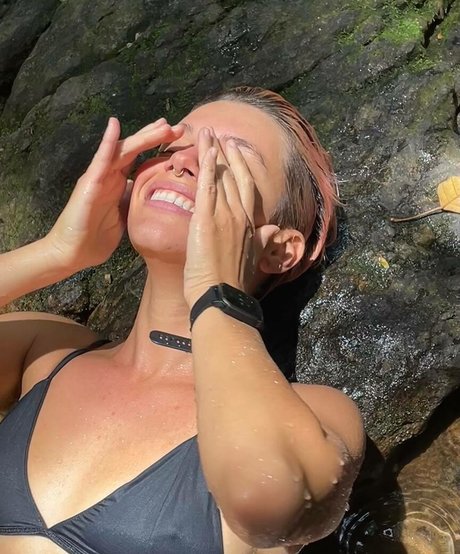 Bruna Linzmeyer art pornstar galleries