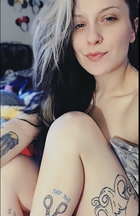 Sailor Jeramie adult star photos