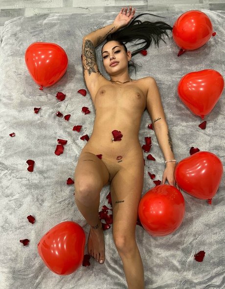 Buczku Lili model naked galleries