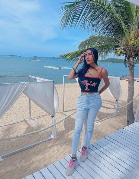 ladyboymos pornographic actress pics