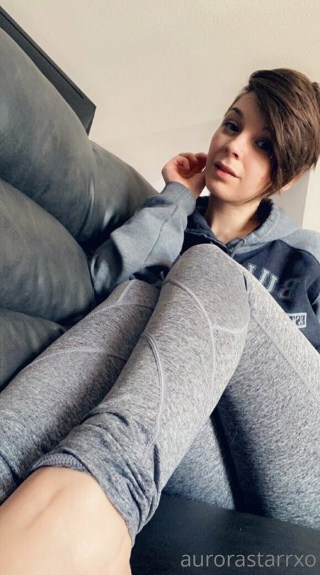aurorastarrxo model xxx picture