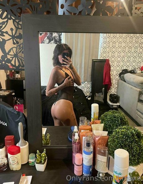 brexxo exclusive actress picture