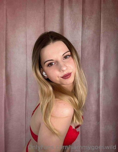 sammysbowlingparadise naked model pic