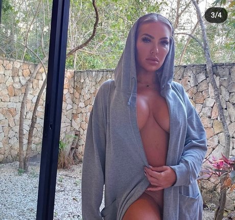 Aisleyne Horgan Wallace naked actress archive