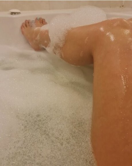 Aisleyne Horgan Wallace high quality model images