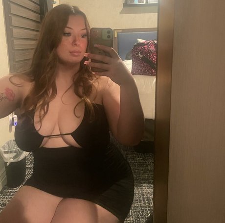 Lilly47 exclusive actress galleries