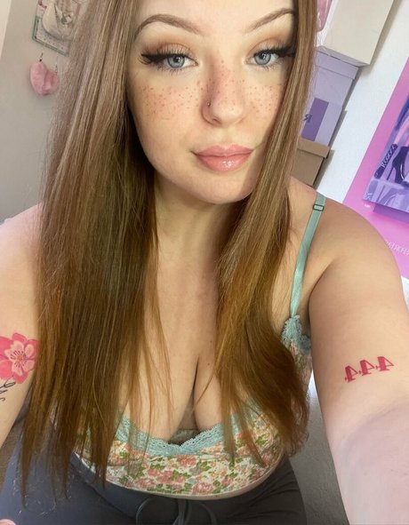 Lilly47 hd pornstar gallery