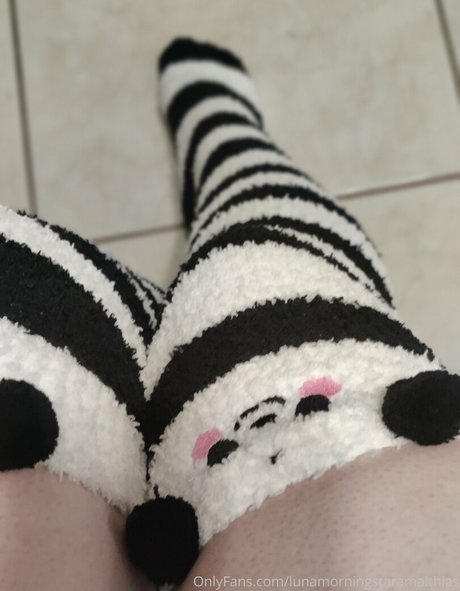 lunamorningstaramalthias pretty actress image