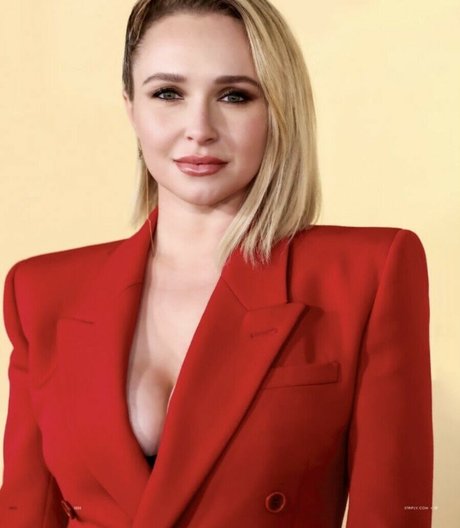 Hayden Panettiere sexy pornstar galleries