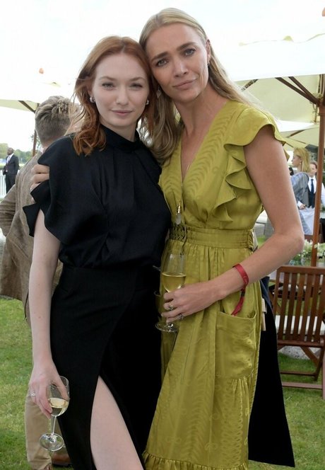 Eleanor Tomlinson sex model photos