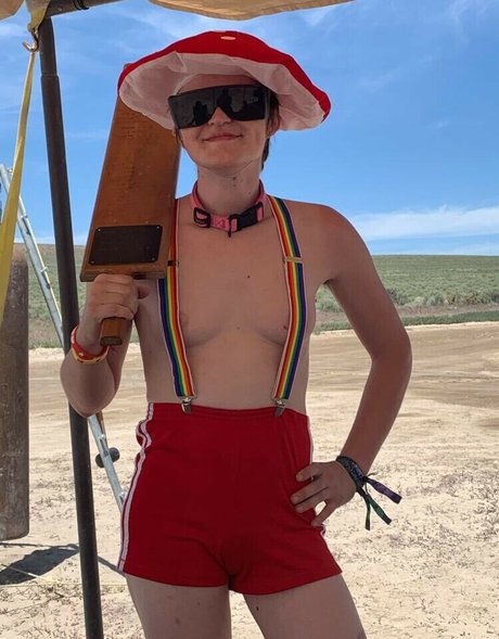 Moosebar naked pornstar pic