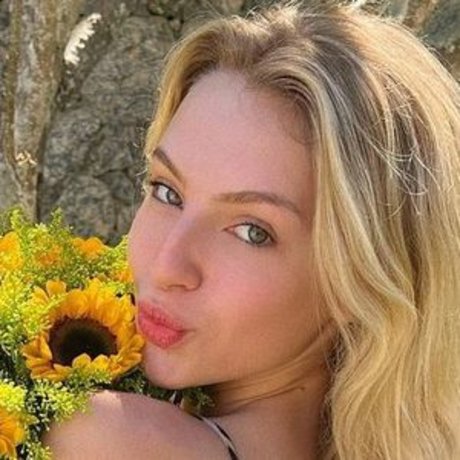 Fernanda Schneider star img